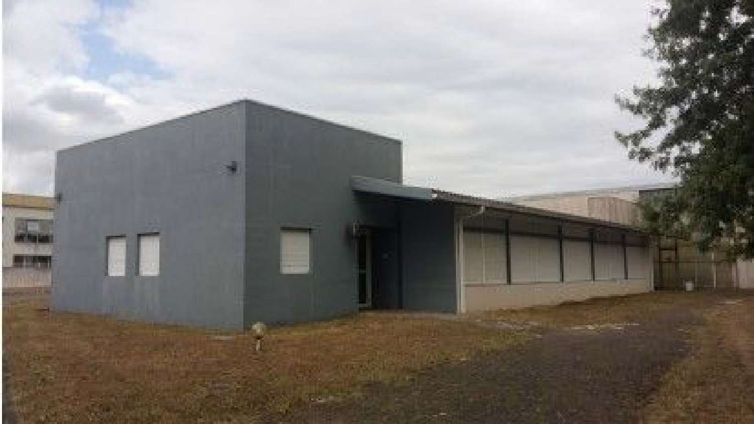  te koop kantoor Saint-Pierre-du-Mont Nièvre 1