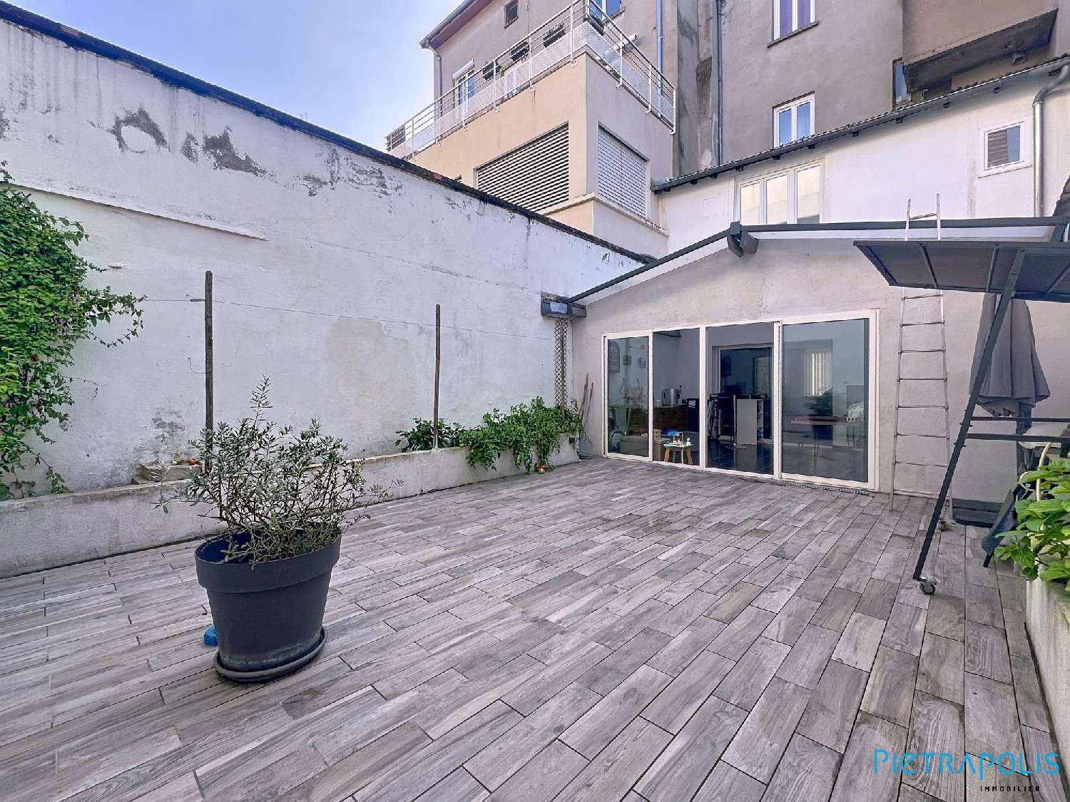  for sale office Tarare Rhône 6