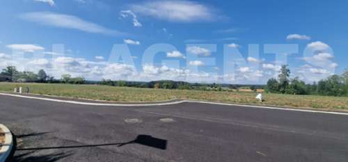 Castelsarrasin Tarn-et-Garonne terrein foto 7141349