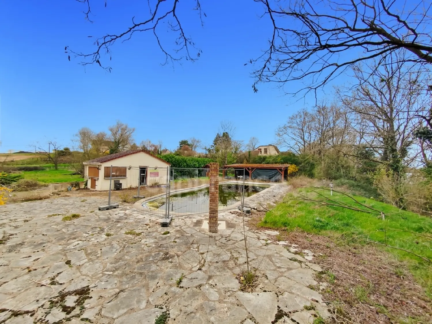  te koop terrein La Charmée Saône-et-Loire 3
