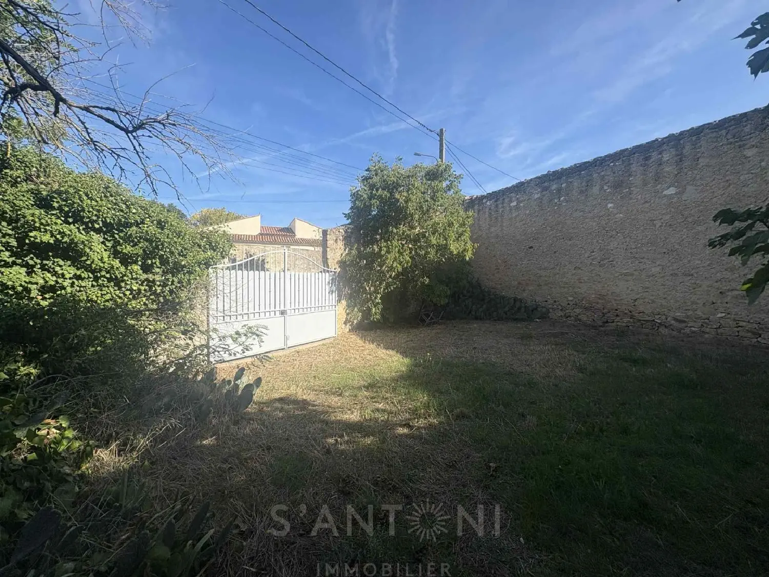  à vendre terrain Montbazin Hérault 1
