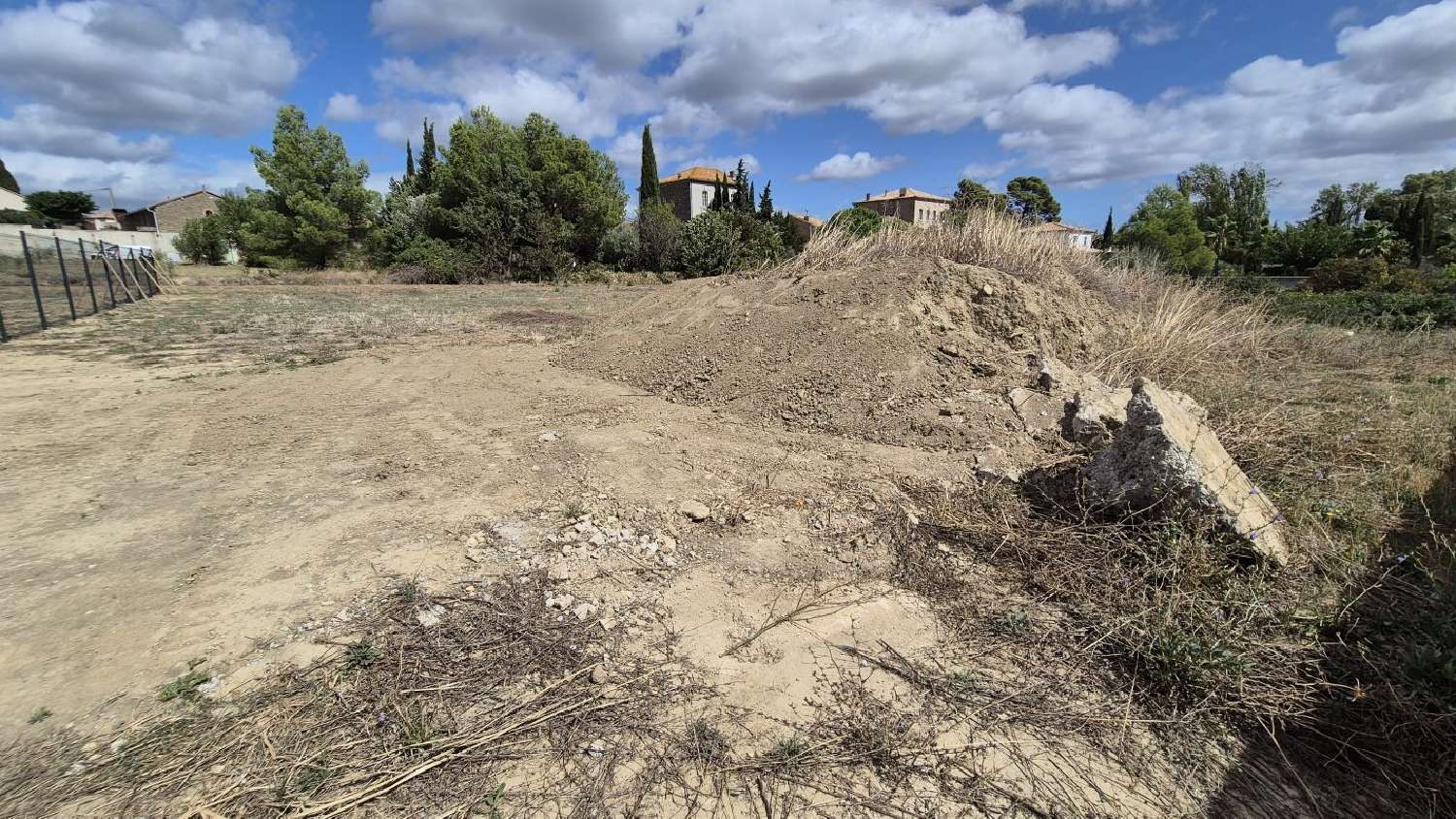  te koop terrein Siran Hérault 1