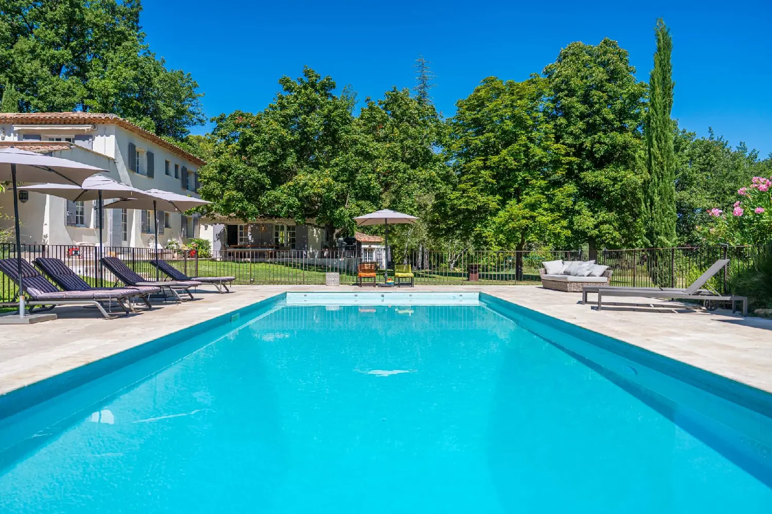  te koop villa Aix-en-Provence Bouches-du-Rhône 3