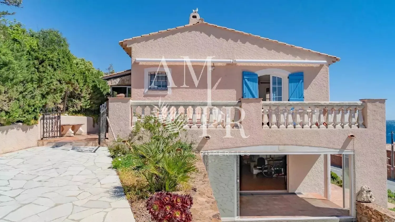  à vendre villa Anthéor Var 1