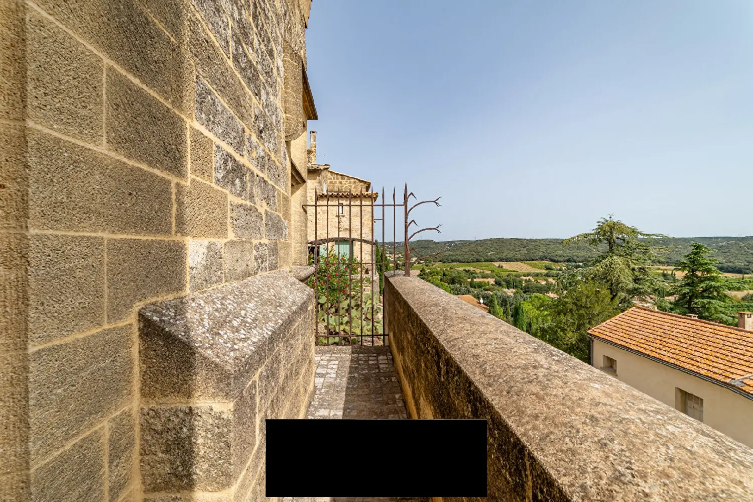  for sale villa Castillon-du-Gard Gard 8