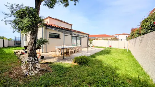 Laroque-des-Albères Pyrénées-Orientales villa foto 7127800