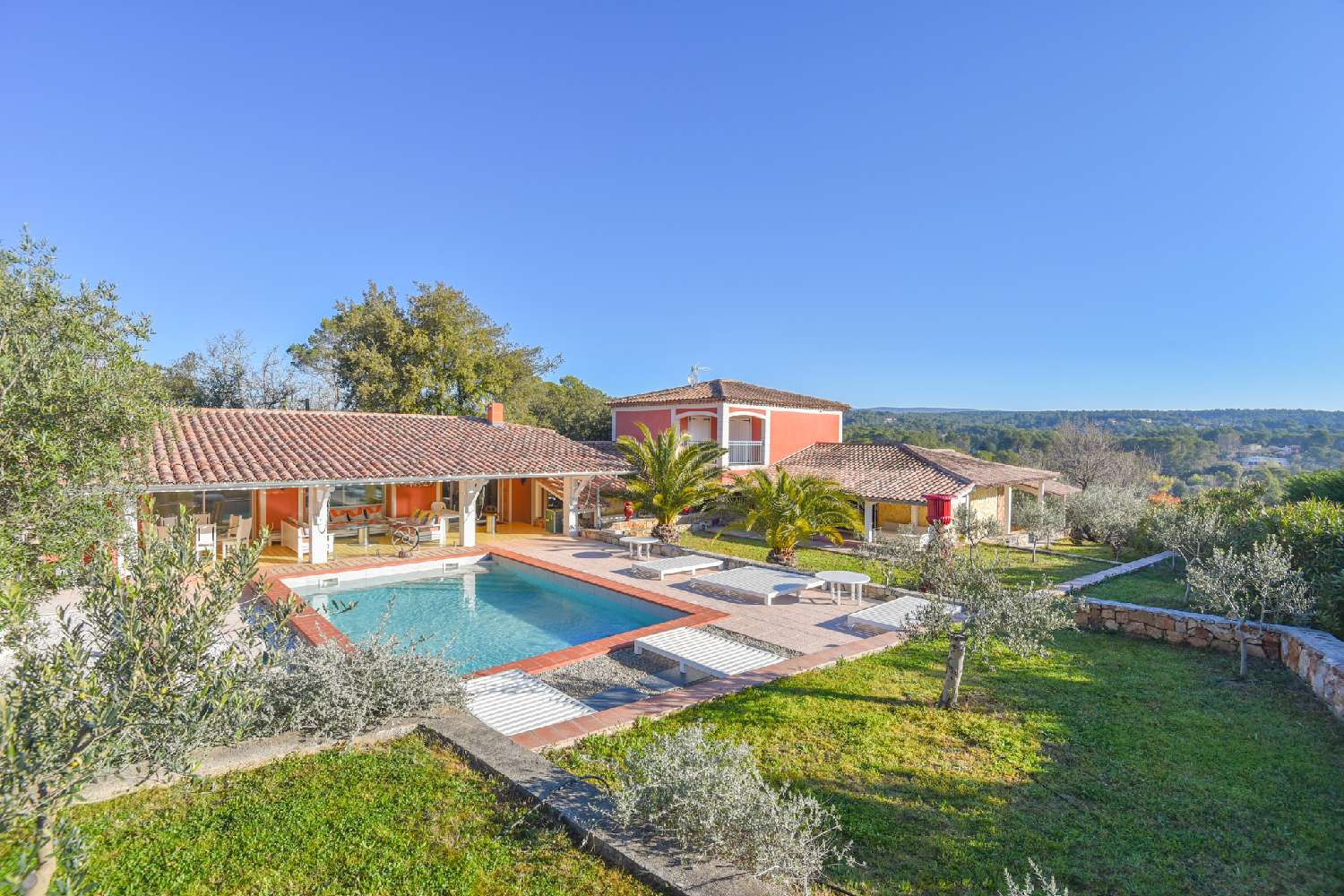  te koop villa Lorgues Var 1