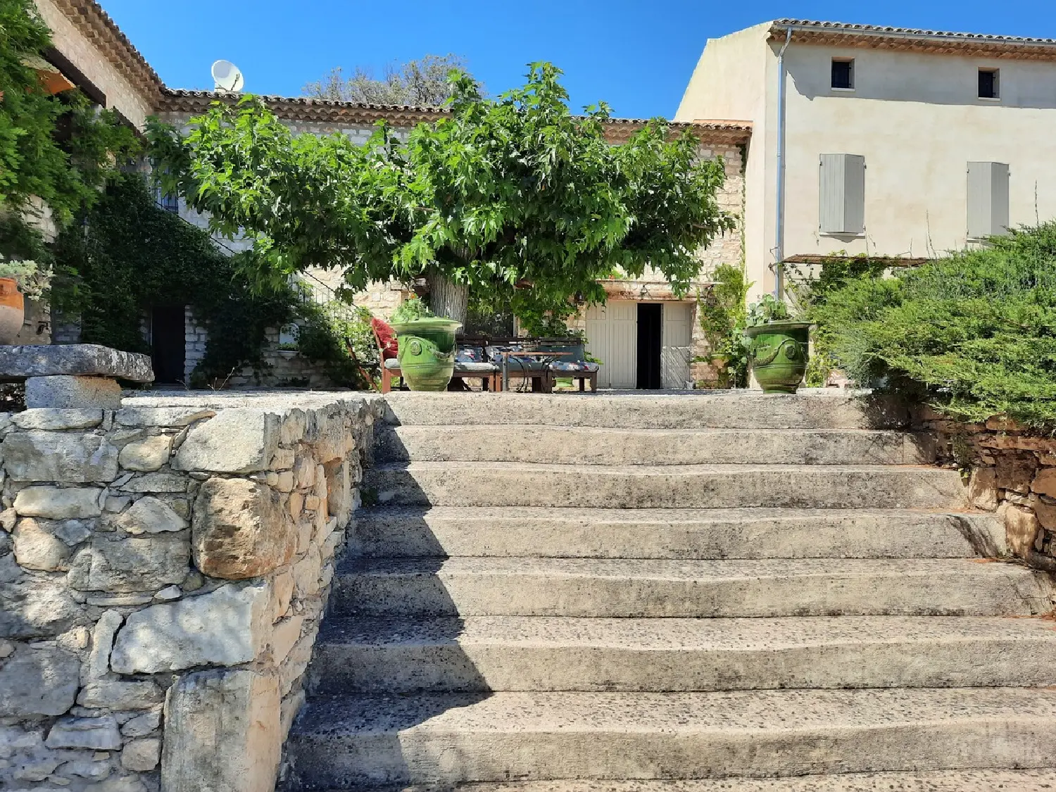  for sale villa Lourmarin Vaucluse 2
