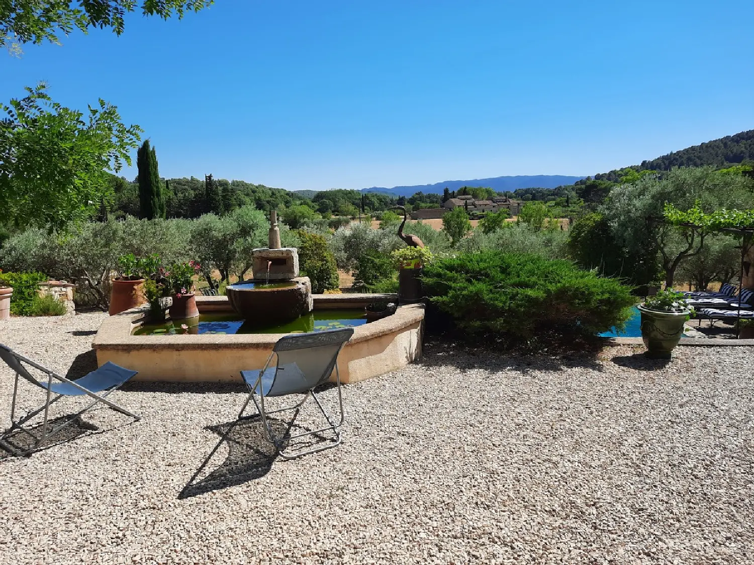  for sale villa Lourmarin Vaucluse 3