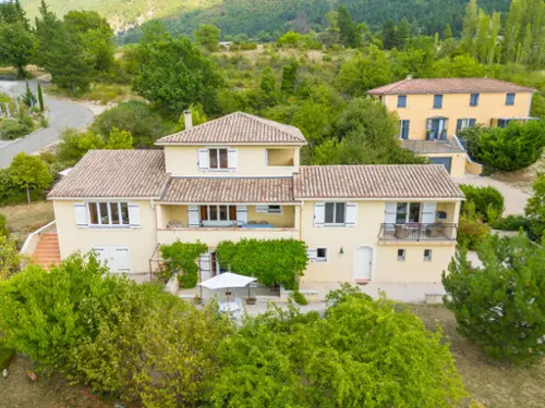 Montbrun-les-Bains Drôme villa foto 7137280