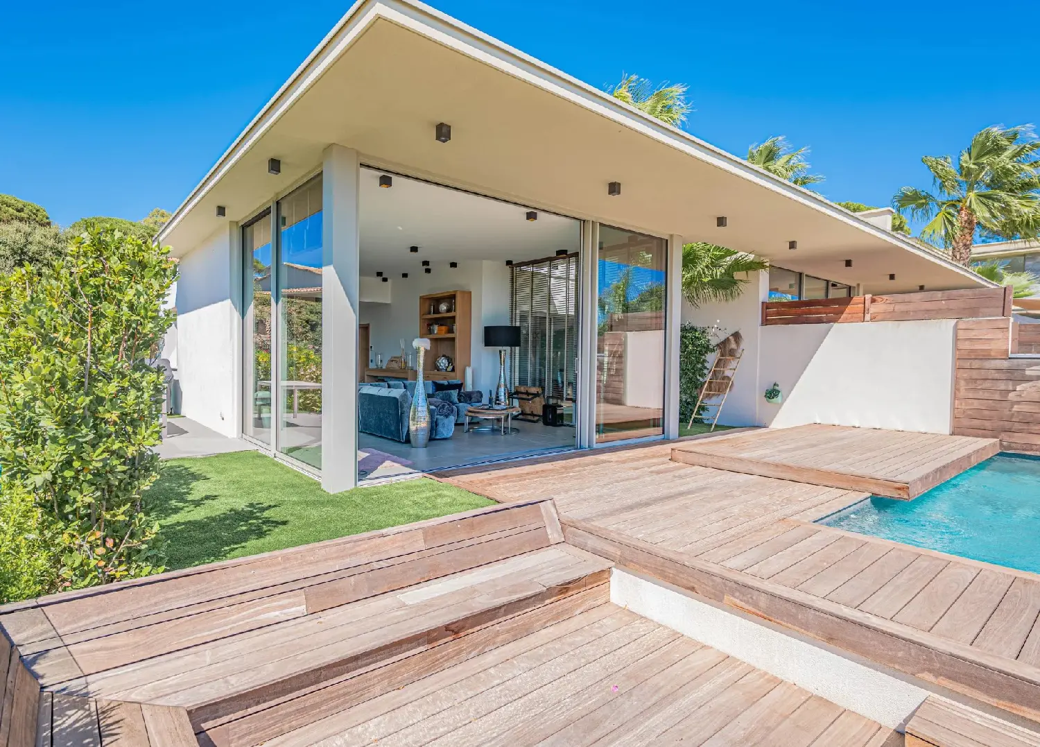  te koop villa Plan-de-la-Tour Var 1