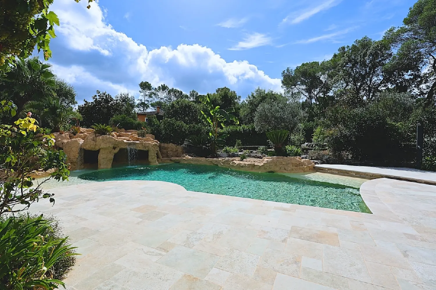  te koop villa Roquefort-les-pins Alpes-Maritimes 2