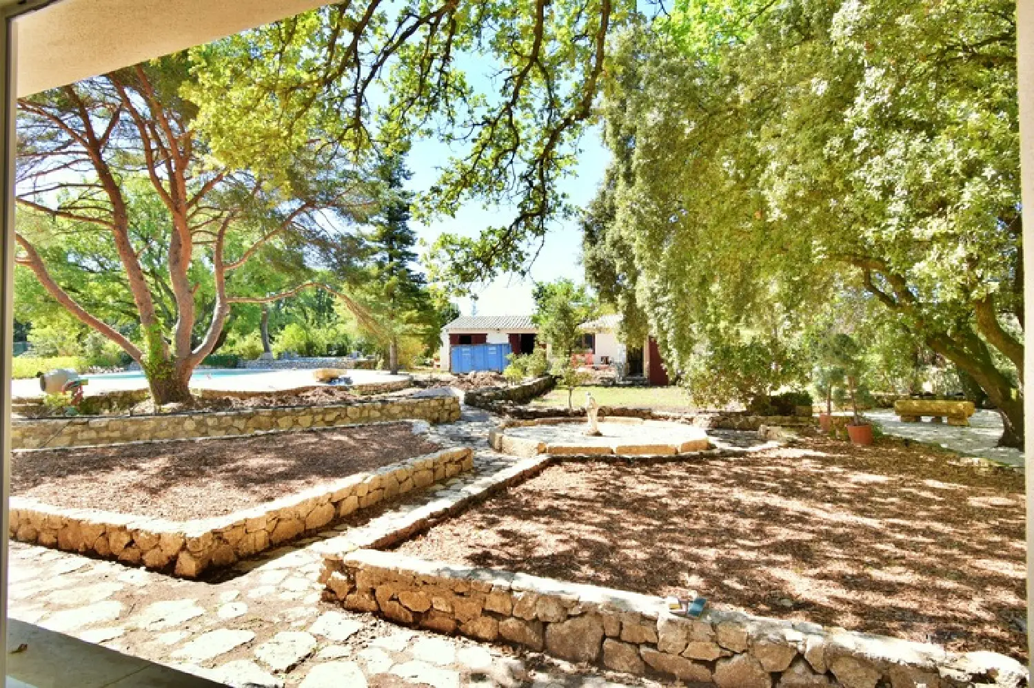  te koop villa Saint-Cannat Bouches-du-Rhône 4