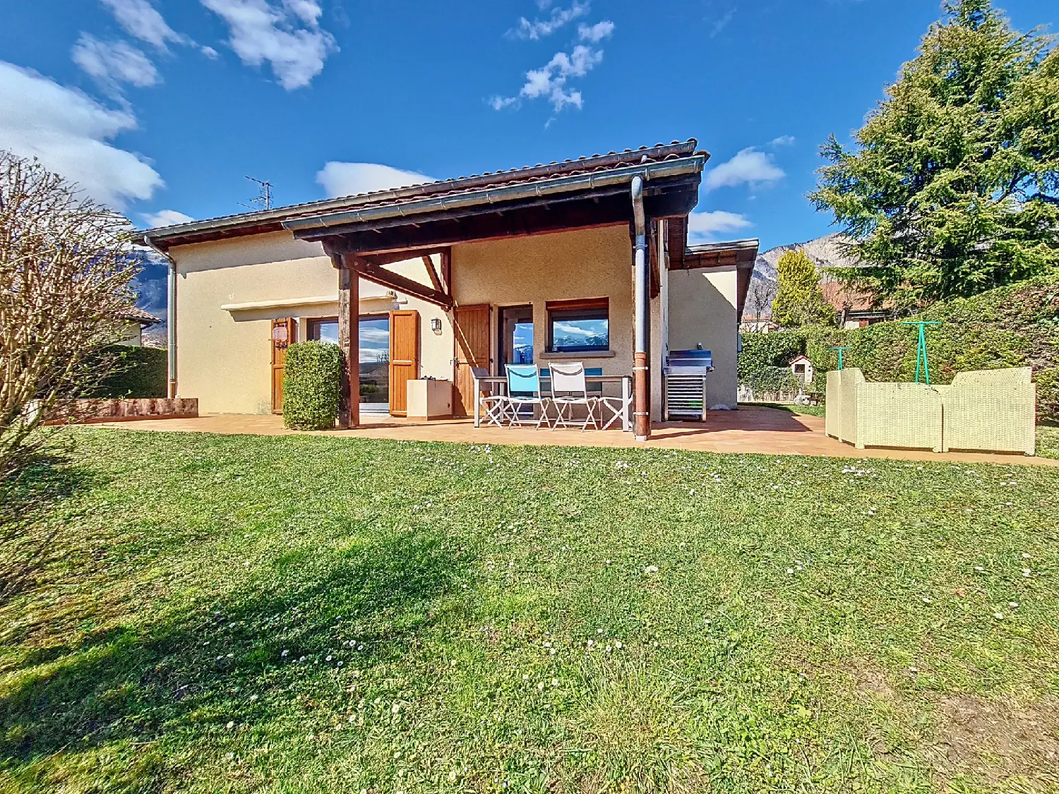  te koop villa Saint-Ismier Isère 5