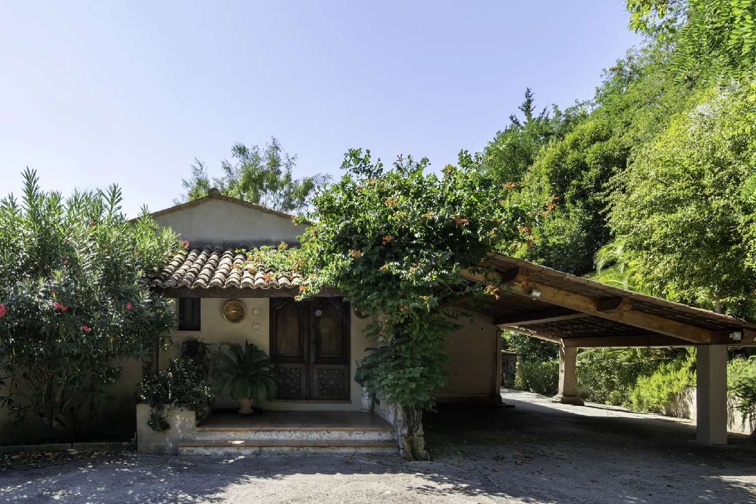  te koop villa Saint-Paul Alpes-Maritimes 4