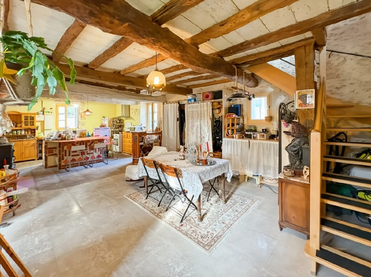  te koop dorpshuis Cassaigne Gers 2