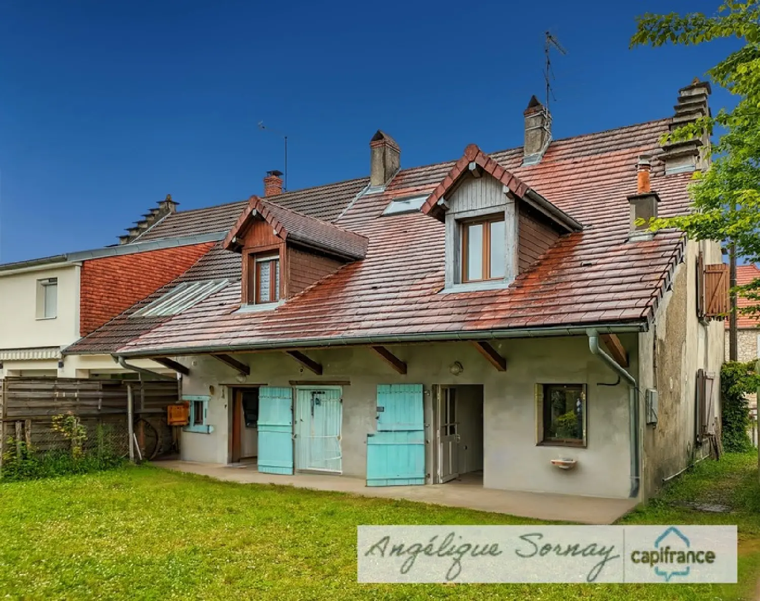  te koop dorpshuis Desnes Jura 2