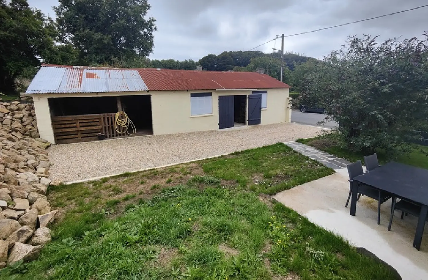 à vendre maison de village Glomel Côtes-d'Armor 7