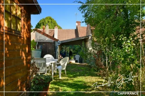 Le Châtelet Cher Dorfhaus Bild 7136890