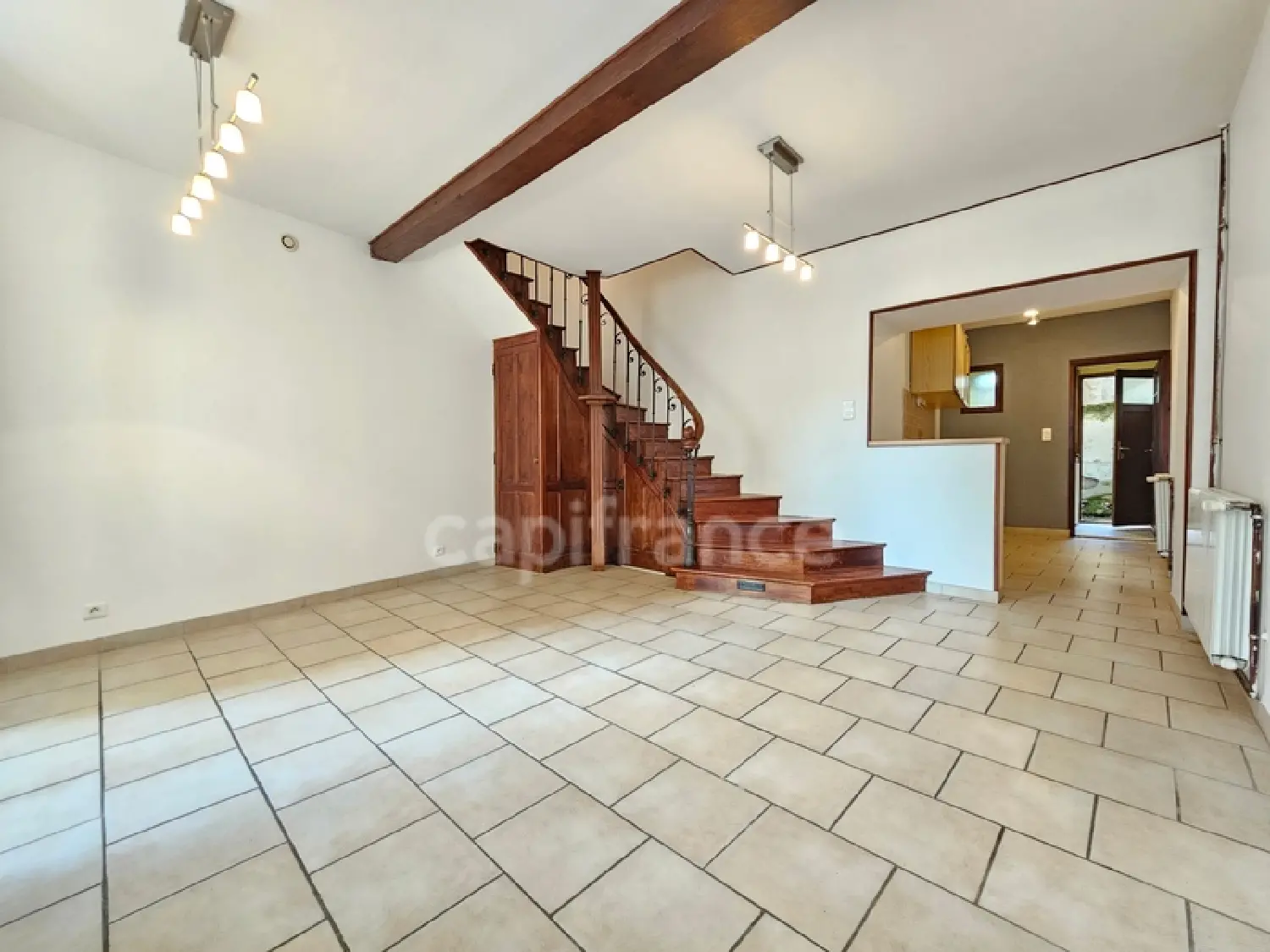  te koop dorpshuis Panissières Loire 1