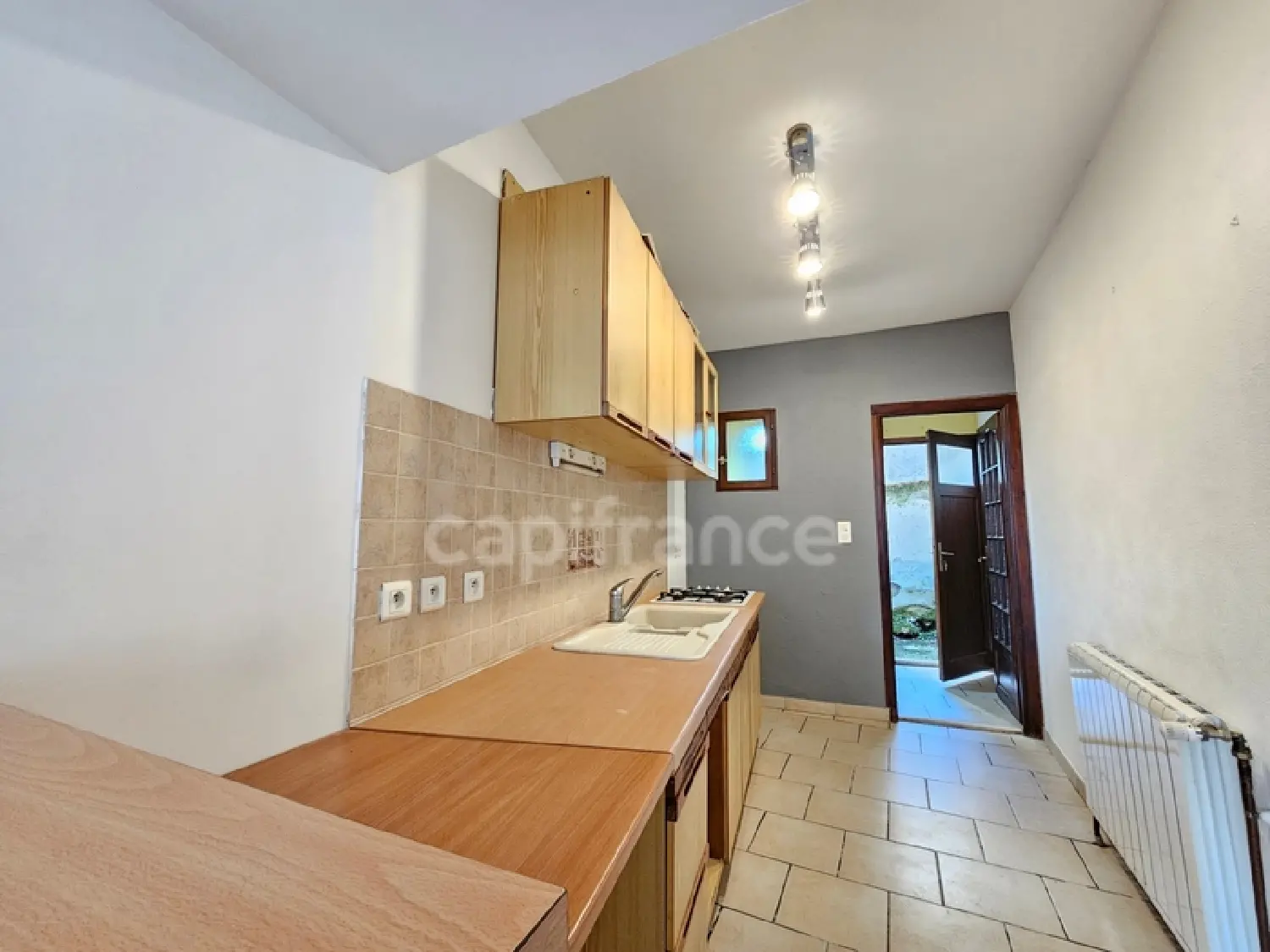 te koop dorpshuis Panissières Loire 4