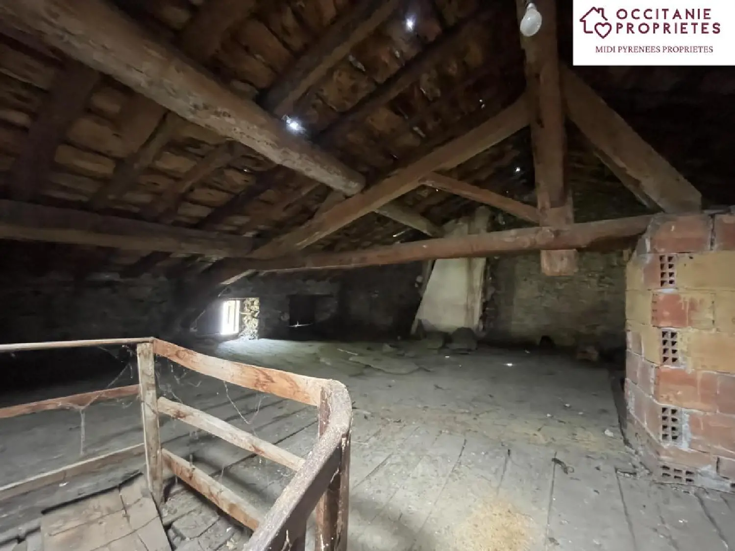  te koop dorpshuis Siguer Ariège 2