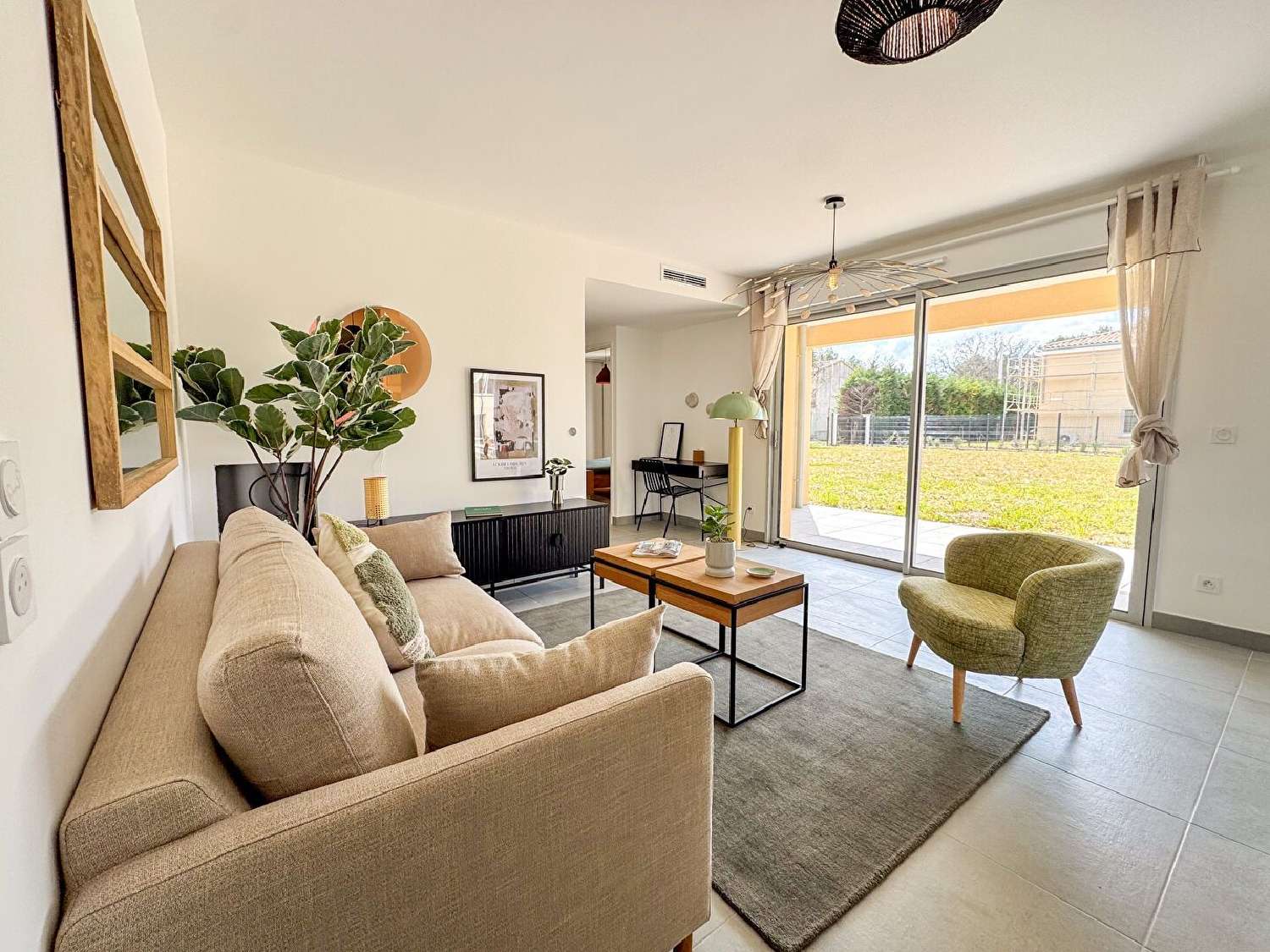  for sale apartment Aix-en-Provence Bouches-du-Rhône 1