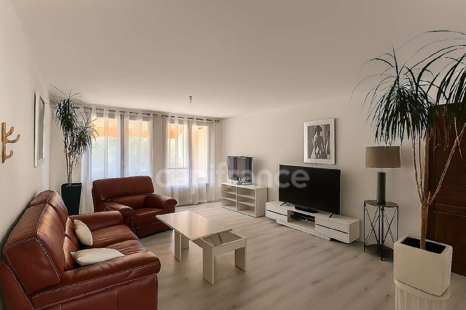  te koop appartement Aubagne Bouches-du-Rhône 1