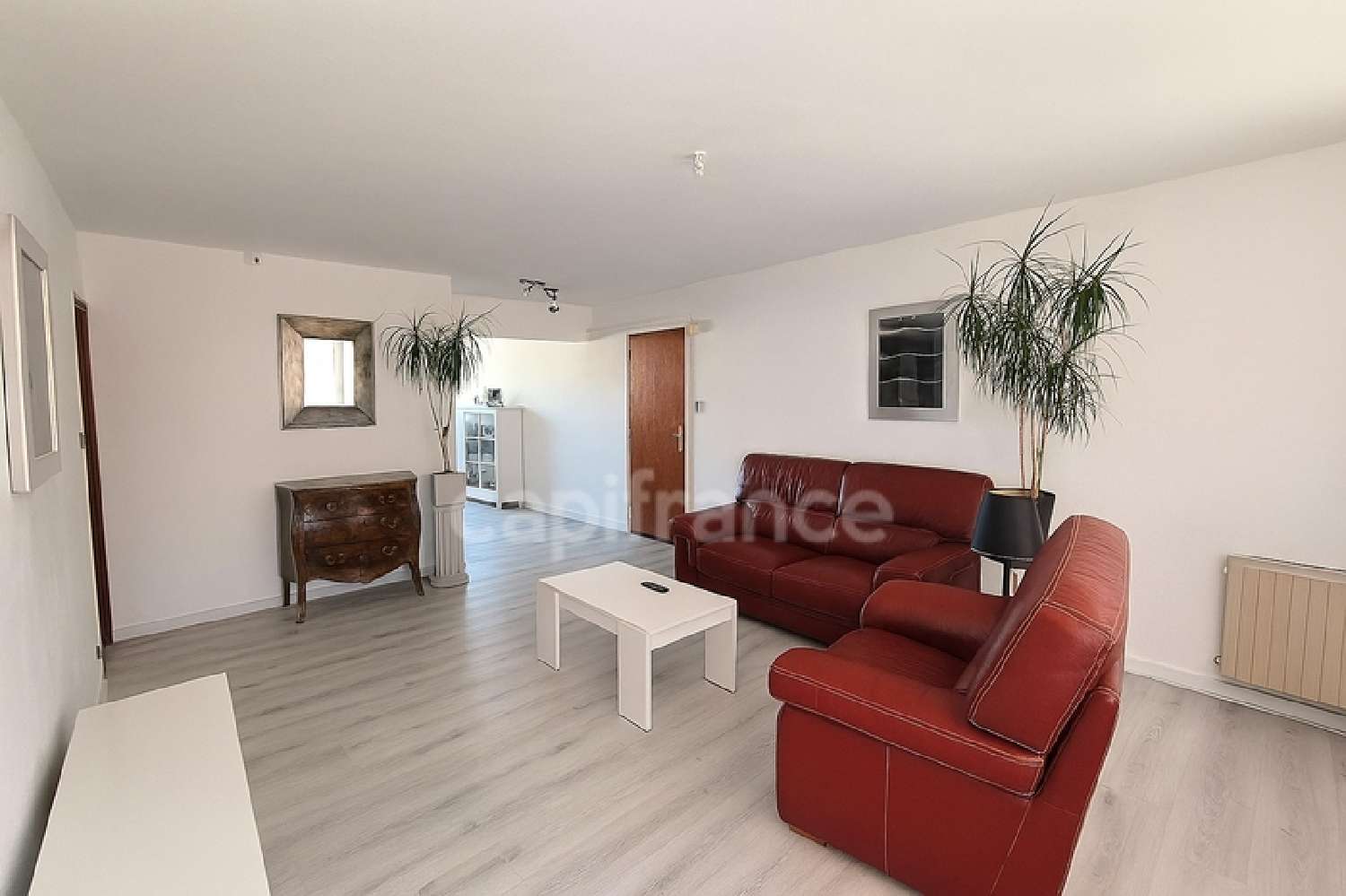  te koop appartement Aubagne Bouches-du-Rhône 2