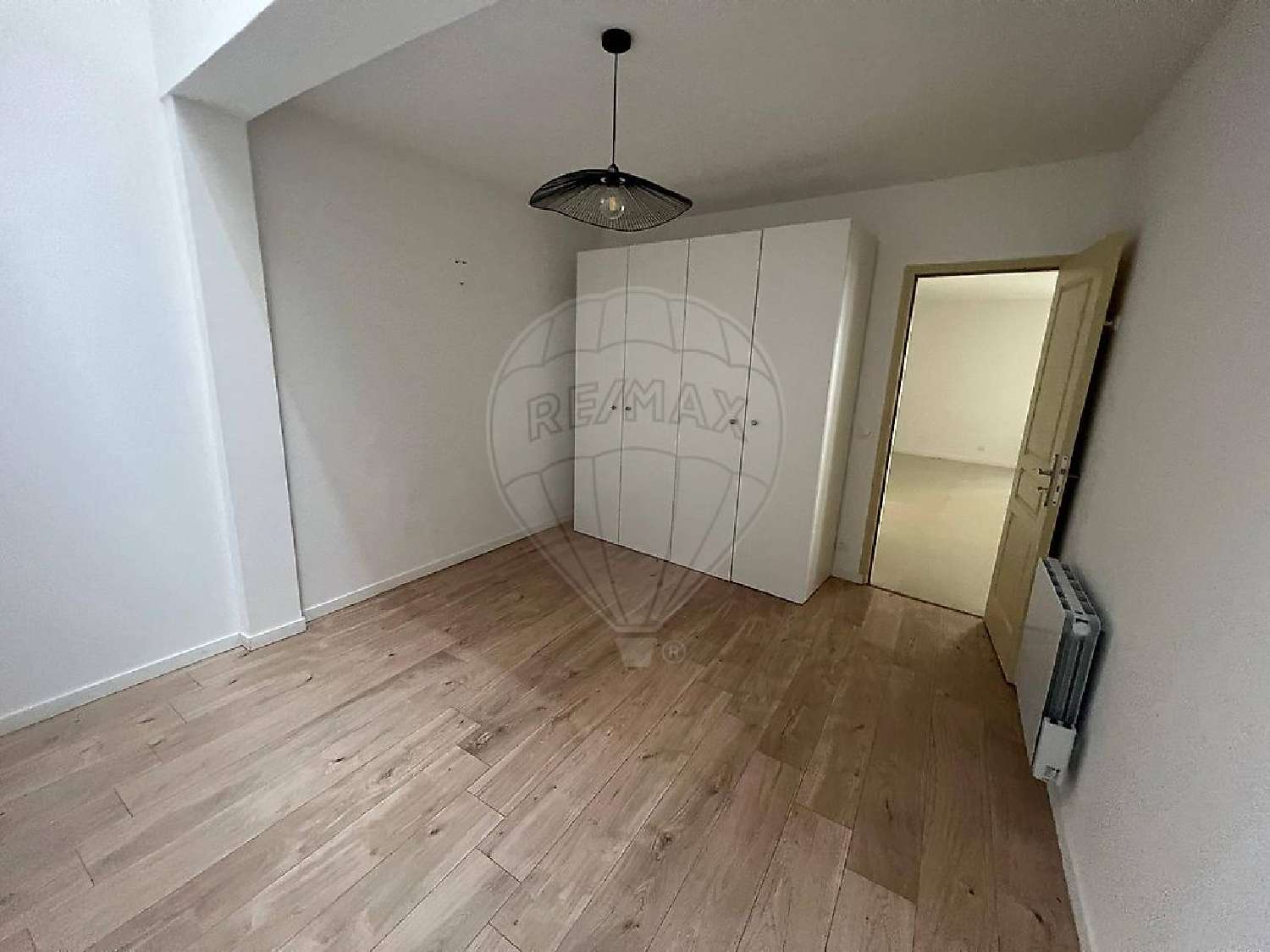  te koop appartement Barbey Seine-et-Marne 5