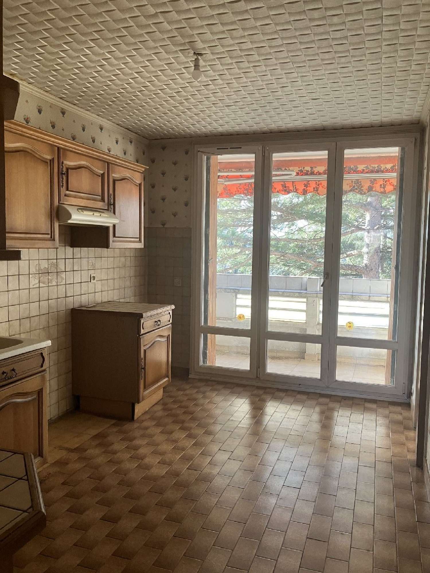  kaufen Wohnung/ Apartment Bron Rhône 6