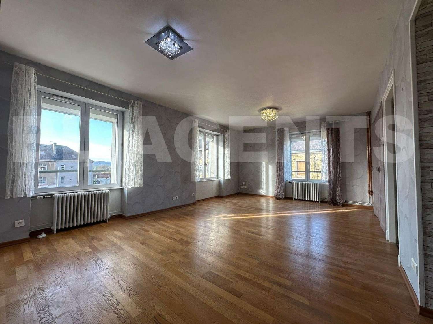  te koop appartement Carignan Ardennes 1