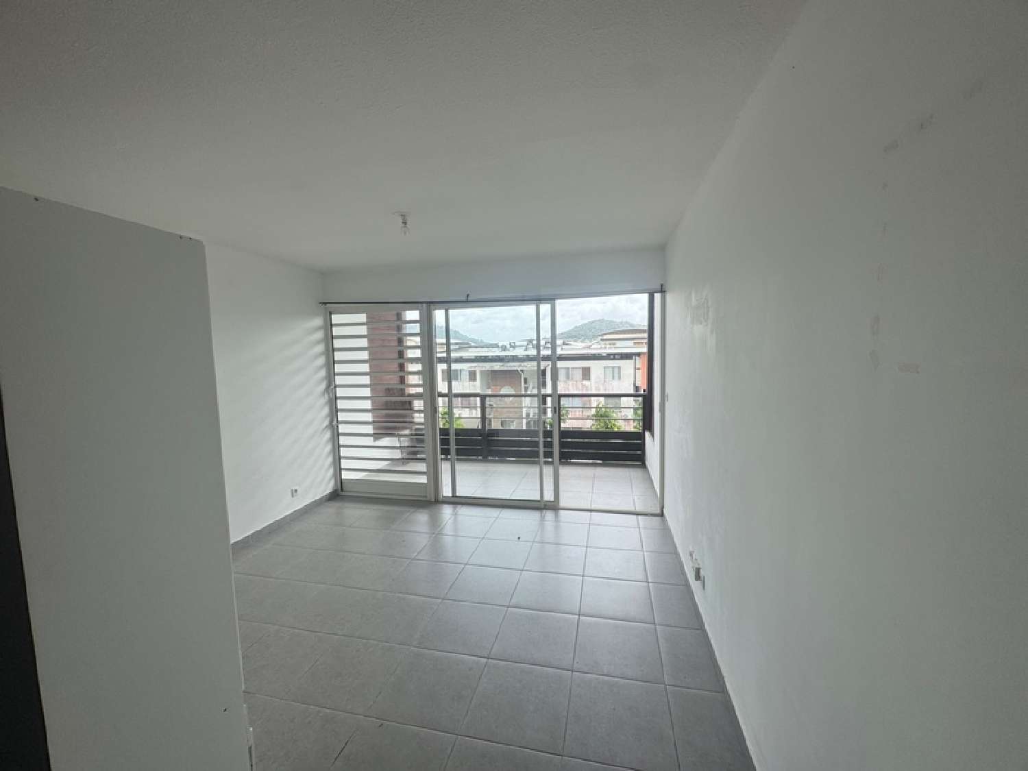  te koop appartement Cayenne Guyane 1