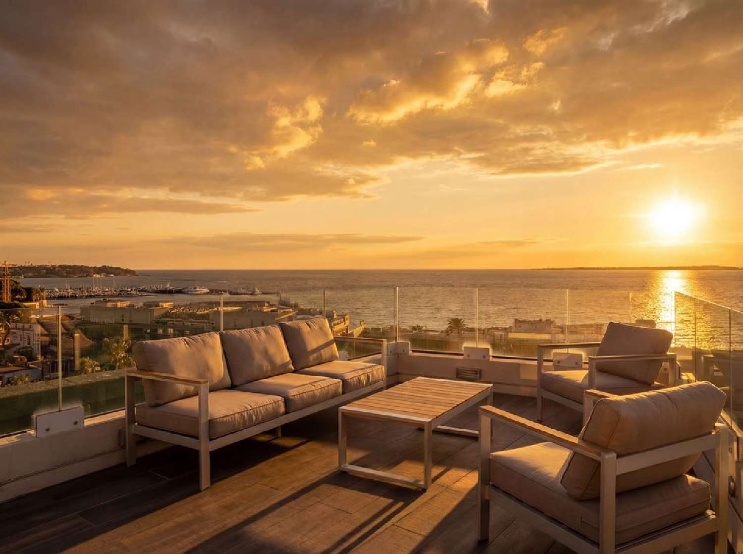  for sale apartment Juan-les-Pins Alpes-Maritimes 2