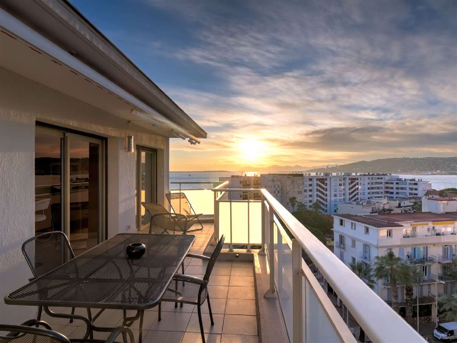  for sale apartment Juan-les-Pins Alpes-Maritimes 5