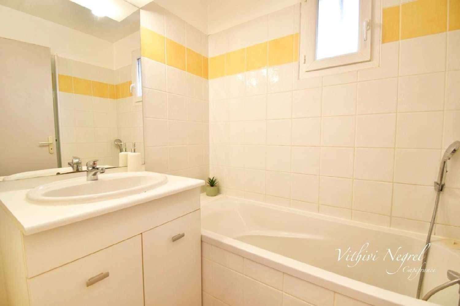 te koop appartement Mouriès Bouches-du-Rhône 5