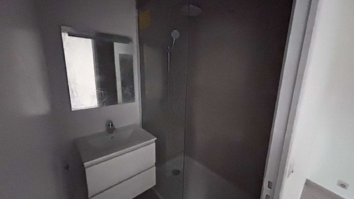  te koop appartement Nîmes 30900 Gard 2