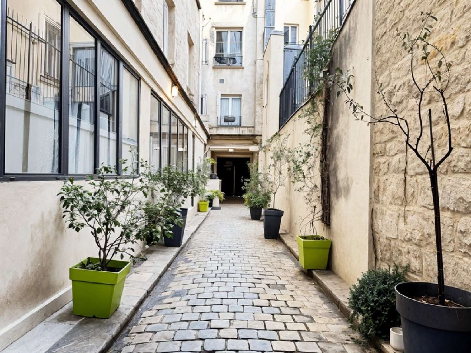  te koop appartement Paris 10e Arrondissement Parijs (Seine) 1