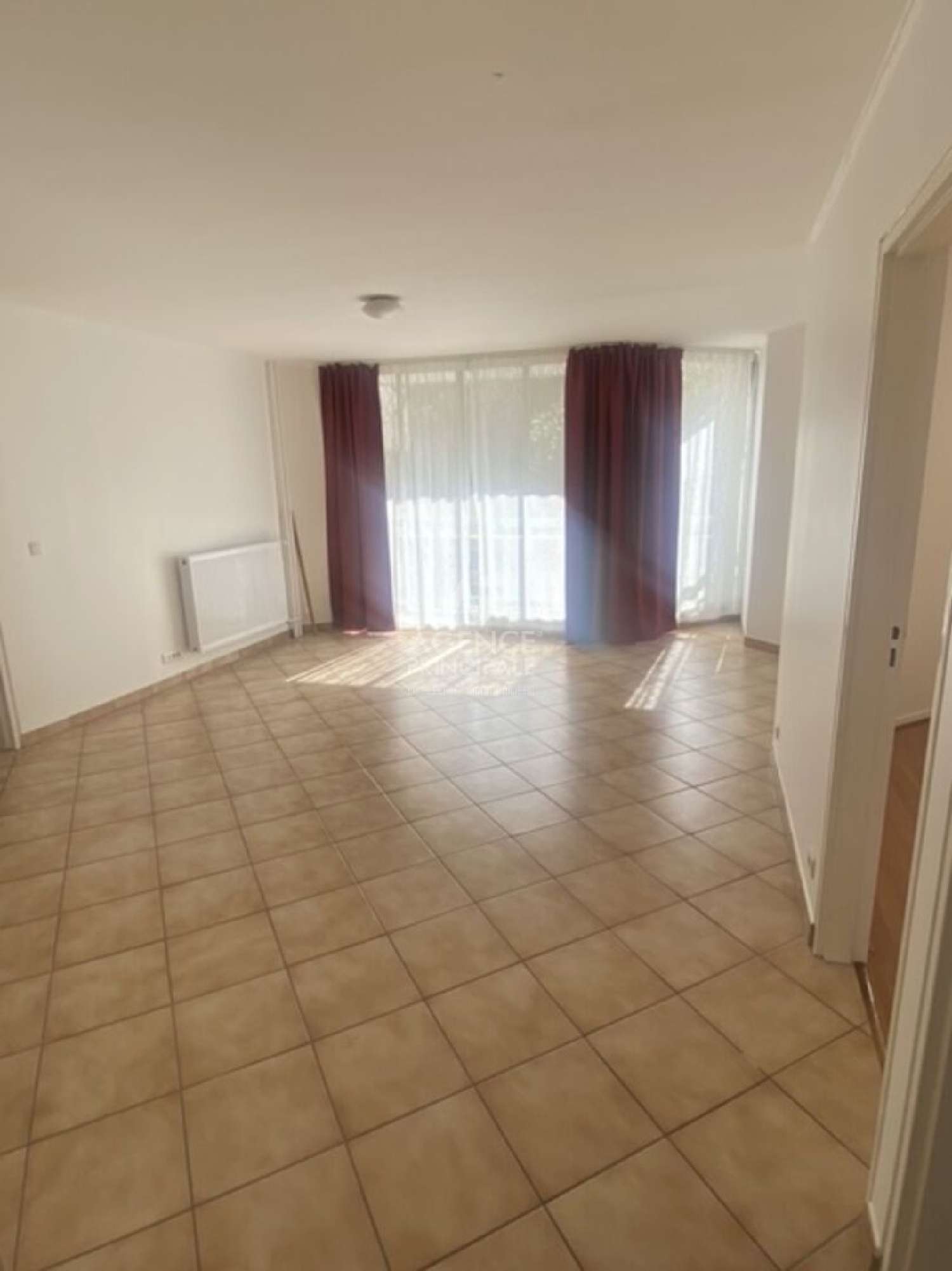 à vendre appartement Saint-Germain-en-Laye Yvelines 1