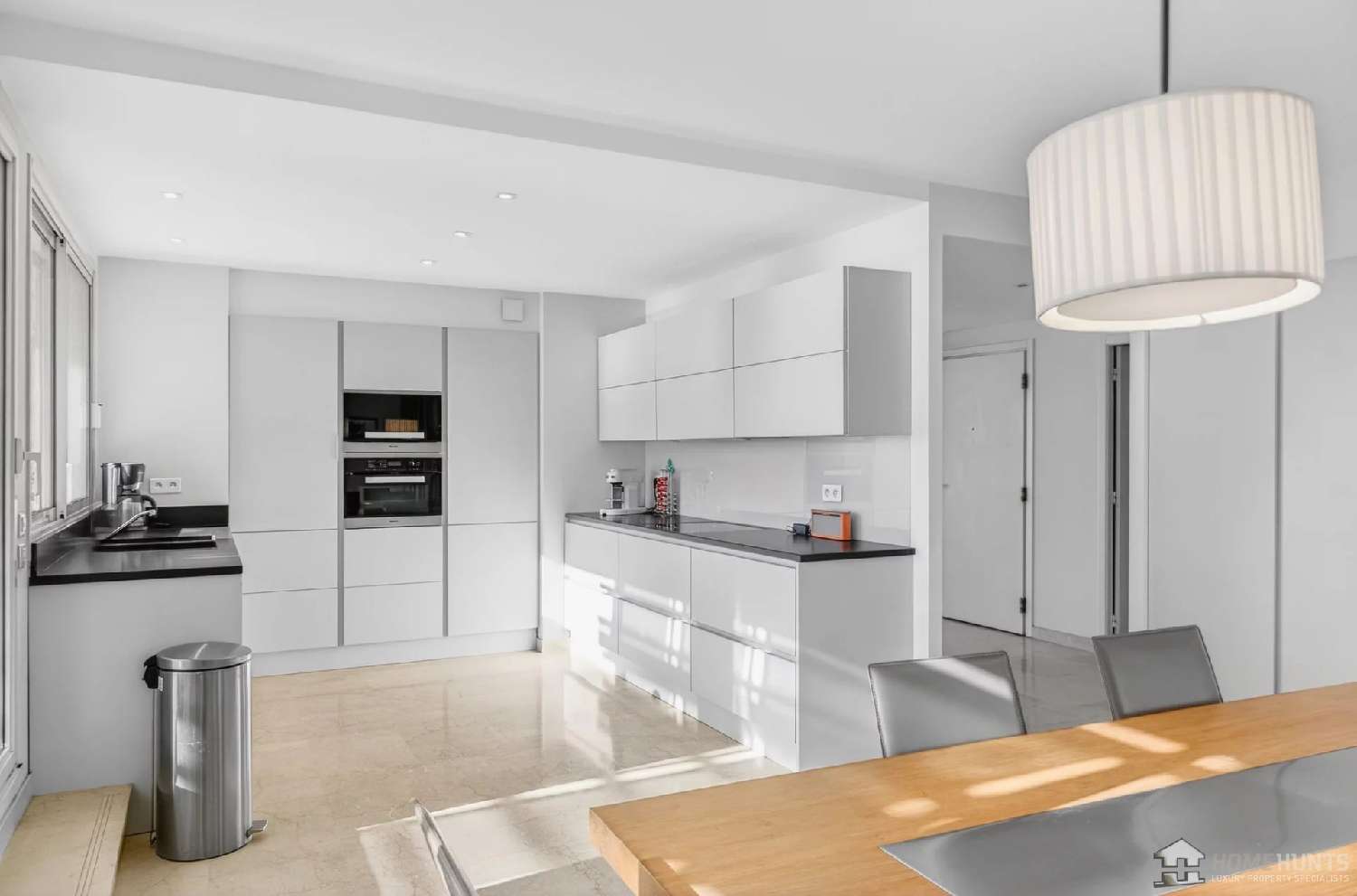 à vendre appartement Saint-Laurent-du-Var Alpes-Maritimes 6