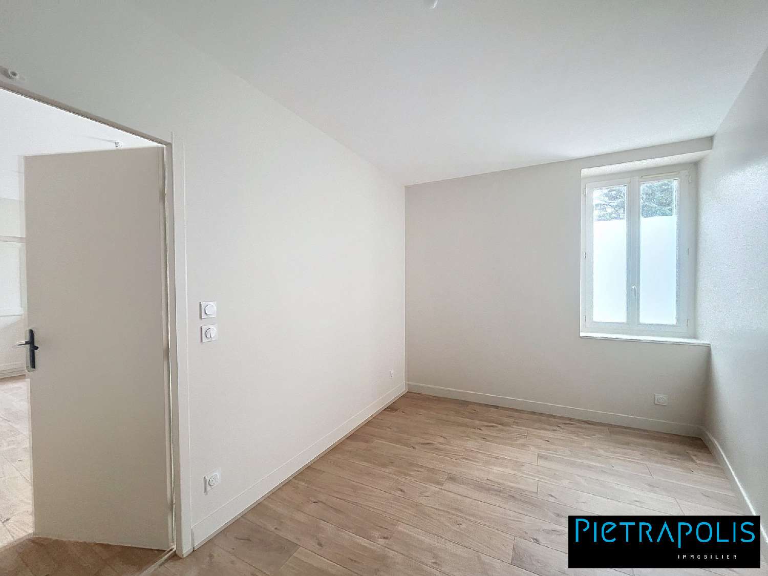 te koop appartement Sathonay-Camp Rhône 8