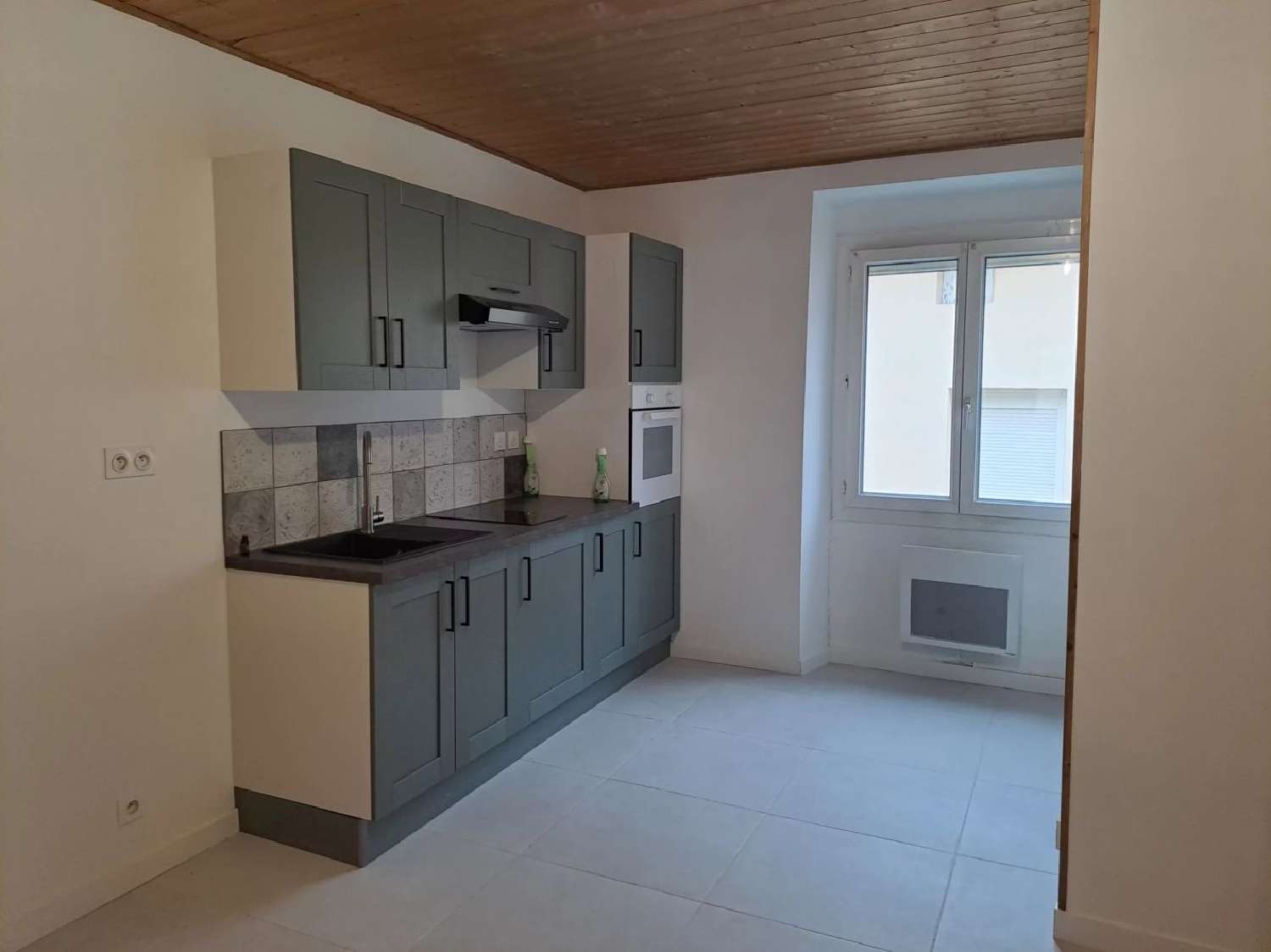  te koop appartement Sorgues Vaucluse 1