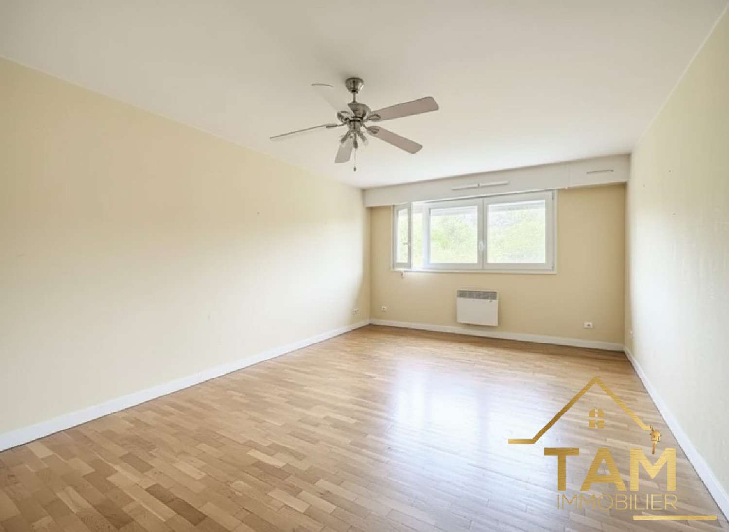  te koop appartement Suresnes Hauts-de-Seine 1