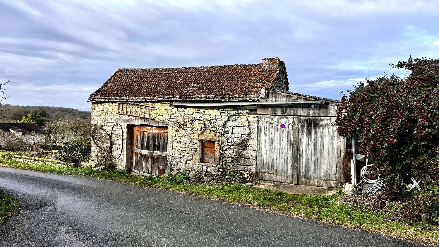  te koop schuur Saint-Jean-de-Laur Lot 1