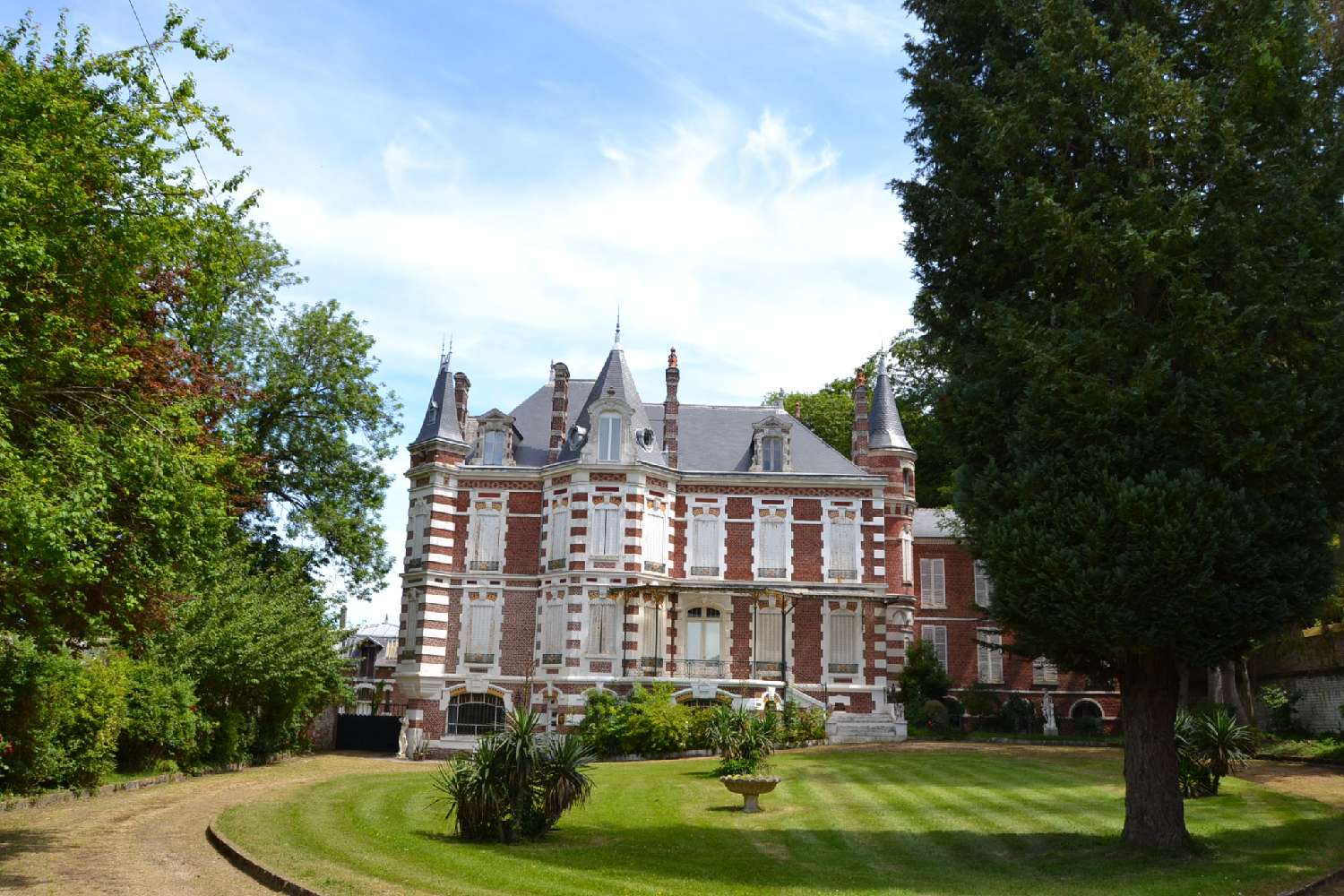  te koop kasteel Laon Aisne 1