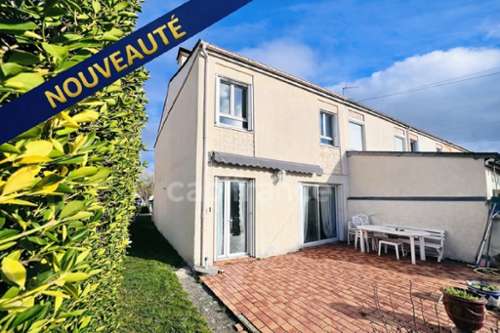 Allonnes Sarthe Stadthaus Bild 7250703