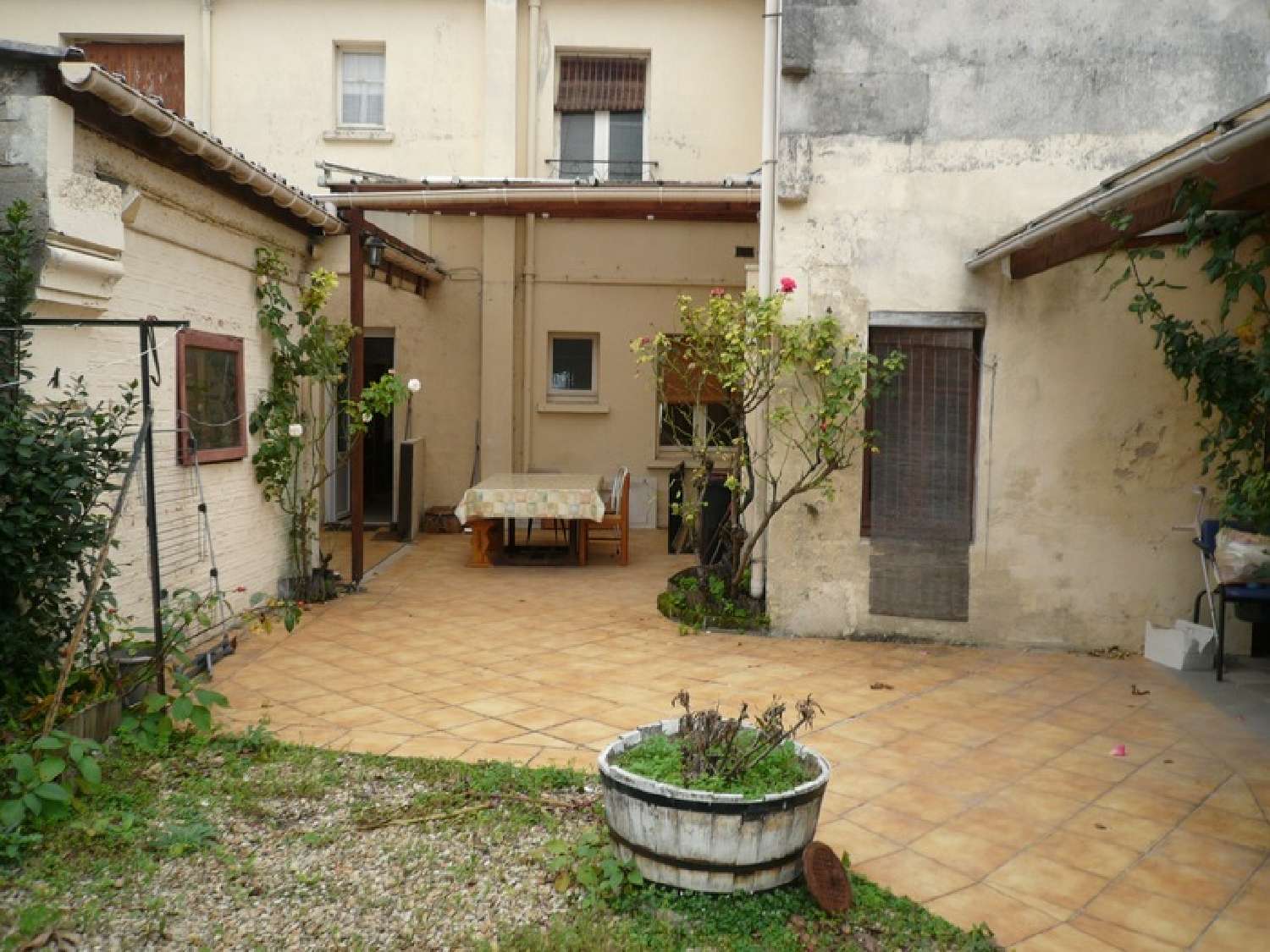  for sale city house Cognac Charente 2
