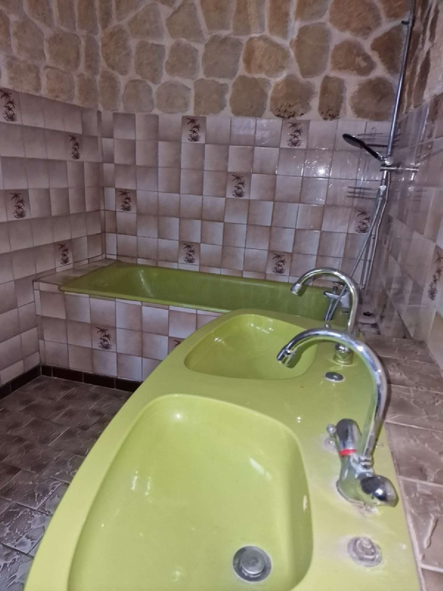  te koop stadshuis Darney Vogezen 6