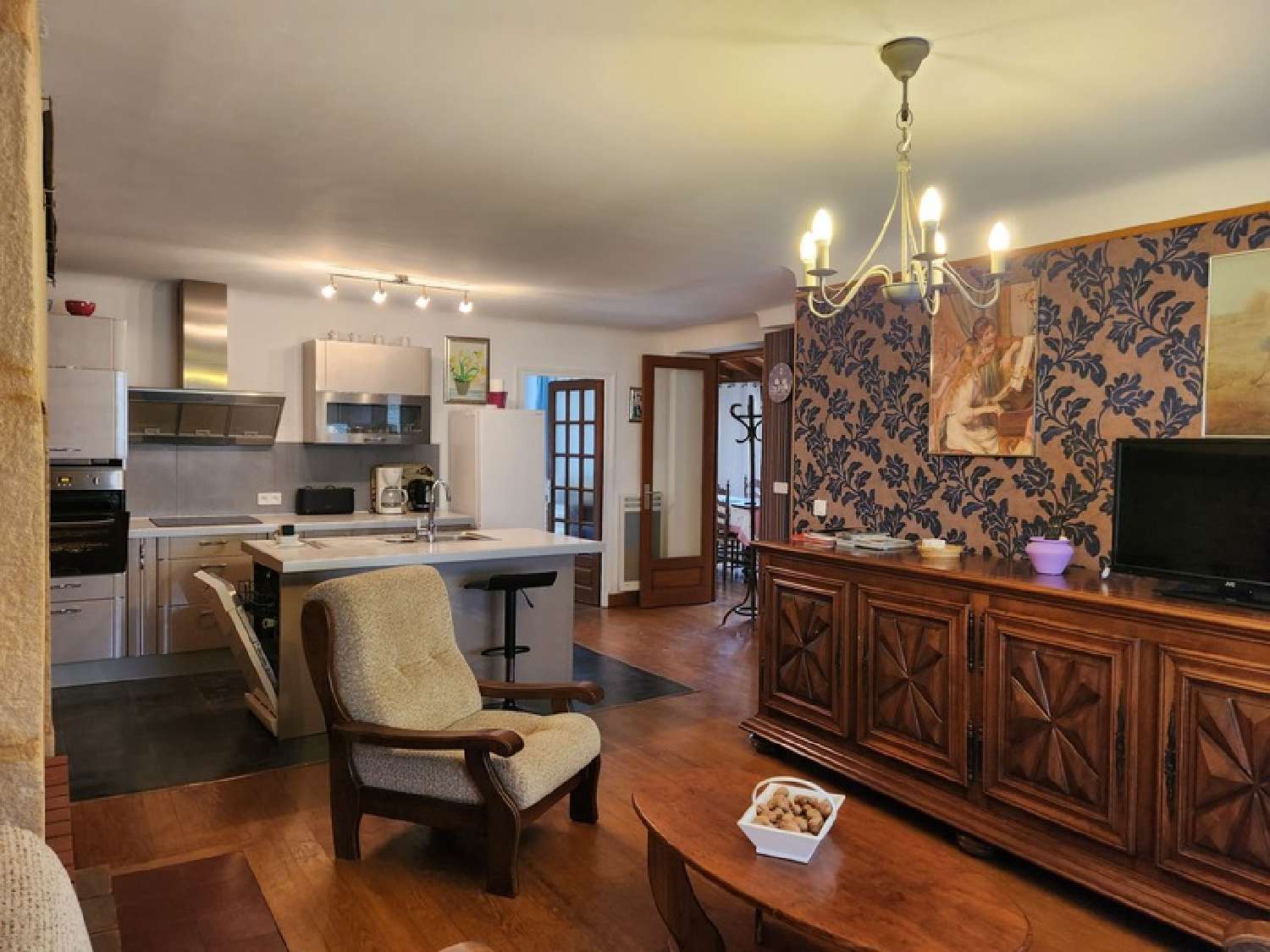  te koop stadshuis Fanlac Dordogne 4