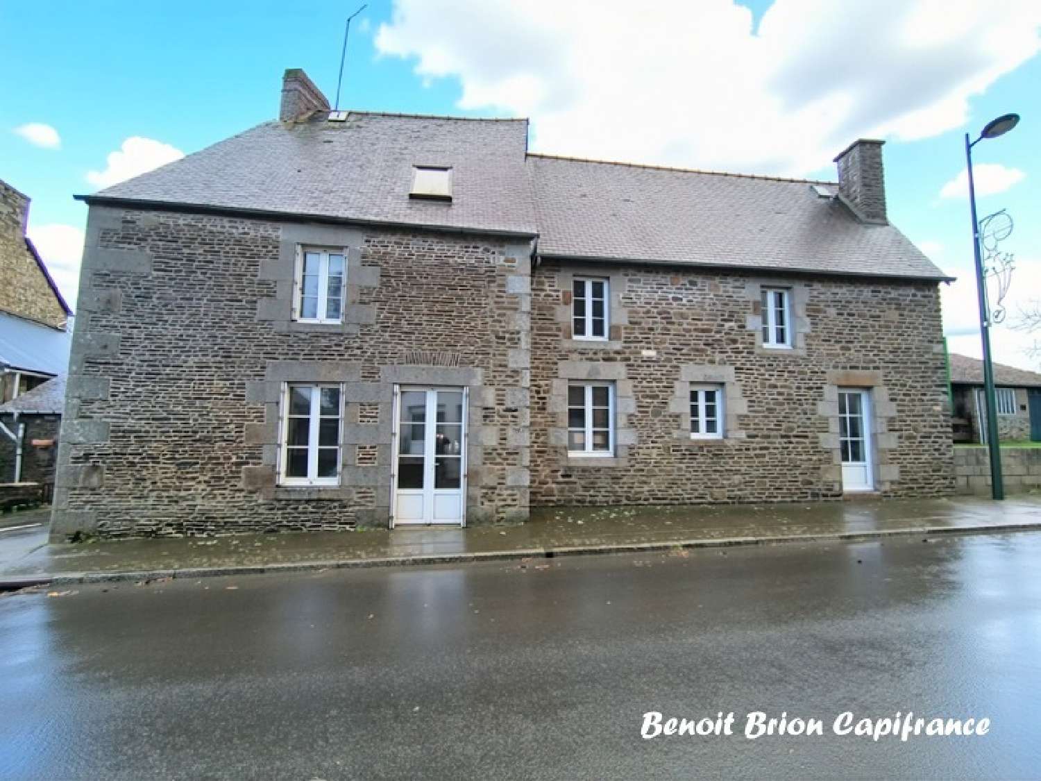  te koop stadshuis Montanel Manche 1